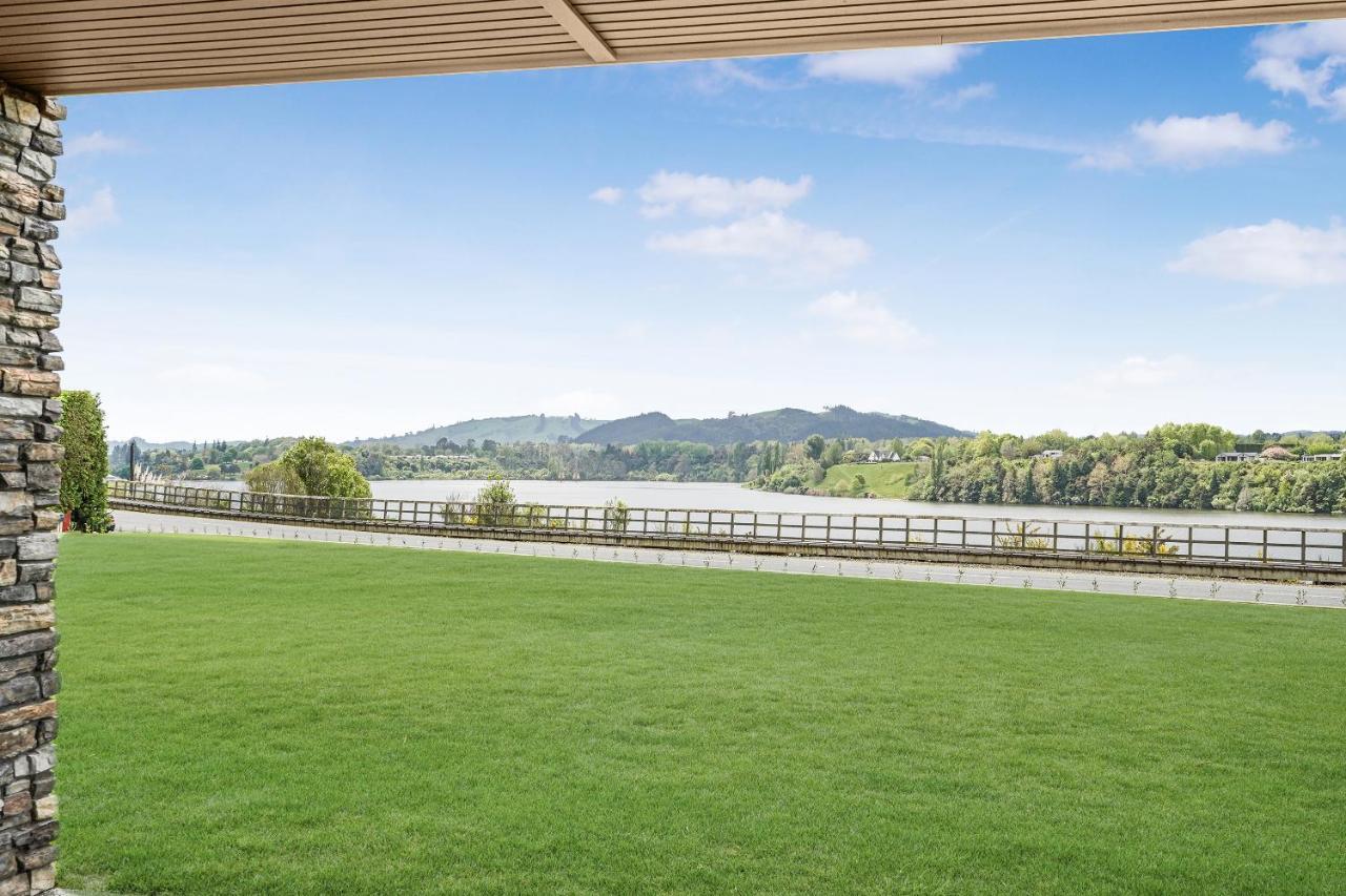 Lakeside Karapiro Downstairs Apartment Кембридж Екстер'єр фото